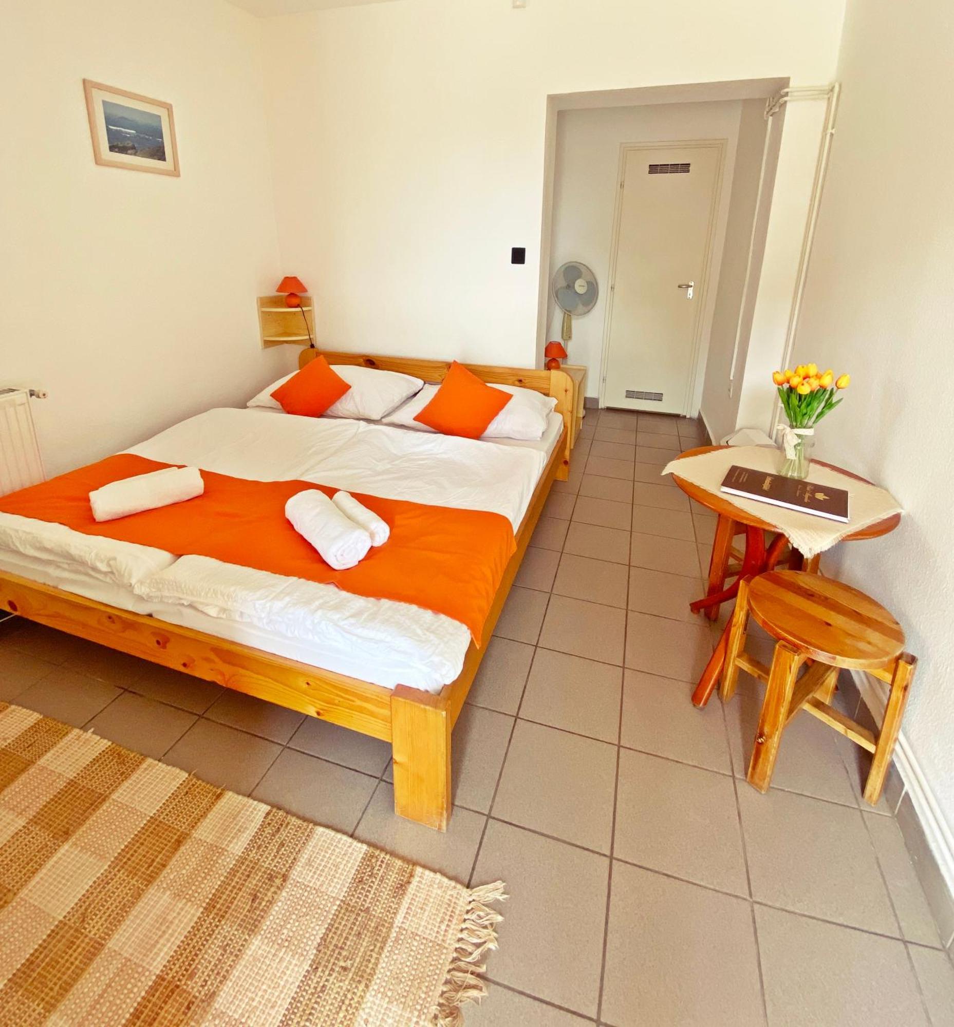 Hotel Magnolia バラトンセペズド 部屋 写真